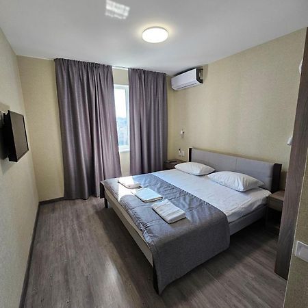 Mansarda Iris Hotel Kyiv Exterior photo