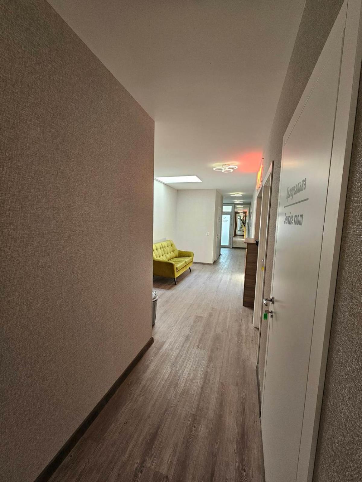Mansarda Iris Hotel Kyiv Exterior photo